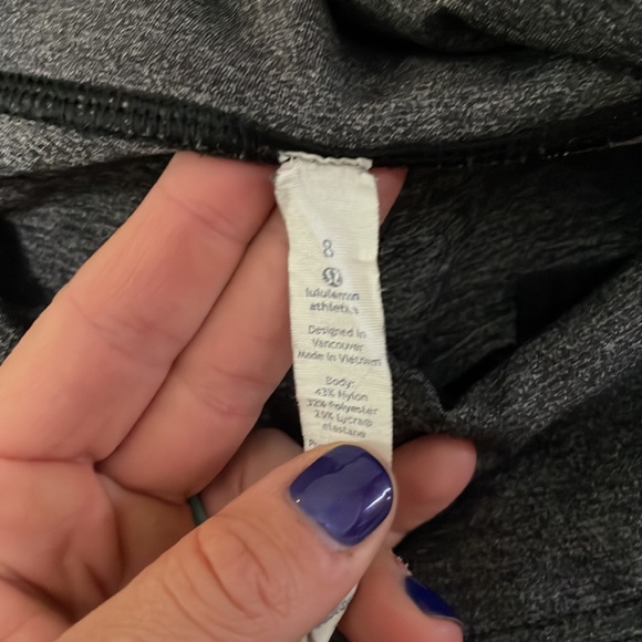 Lululemon pants - size 8 VGUC - Picture 4 of 8